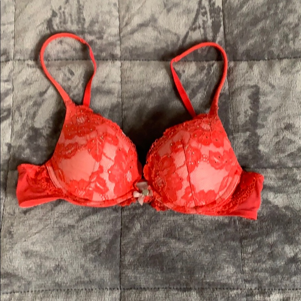 Victoria secret bra 34 B